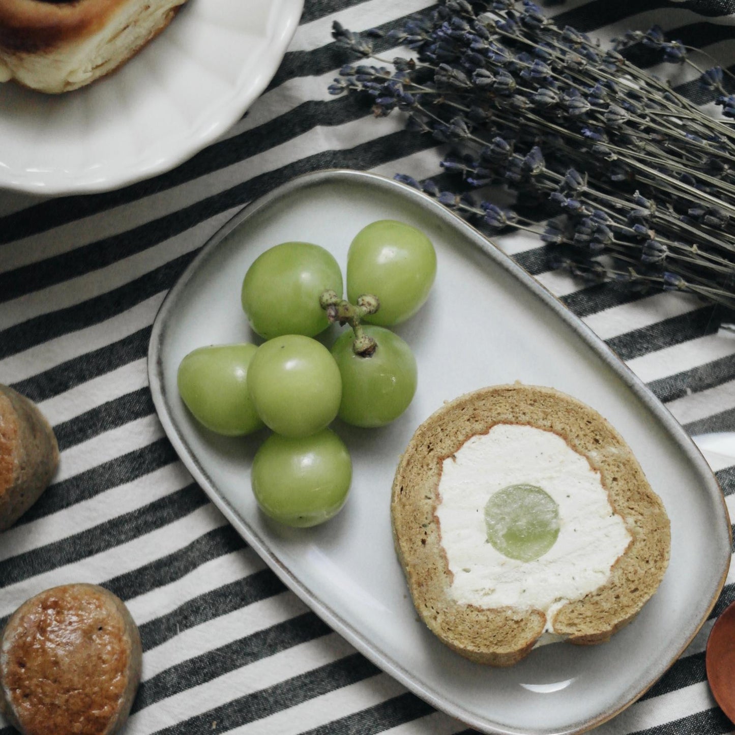 香印提子麻糬玄米茶蛋糕捲